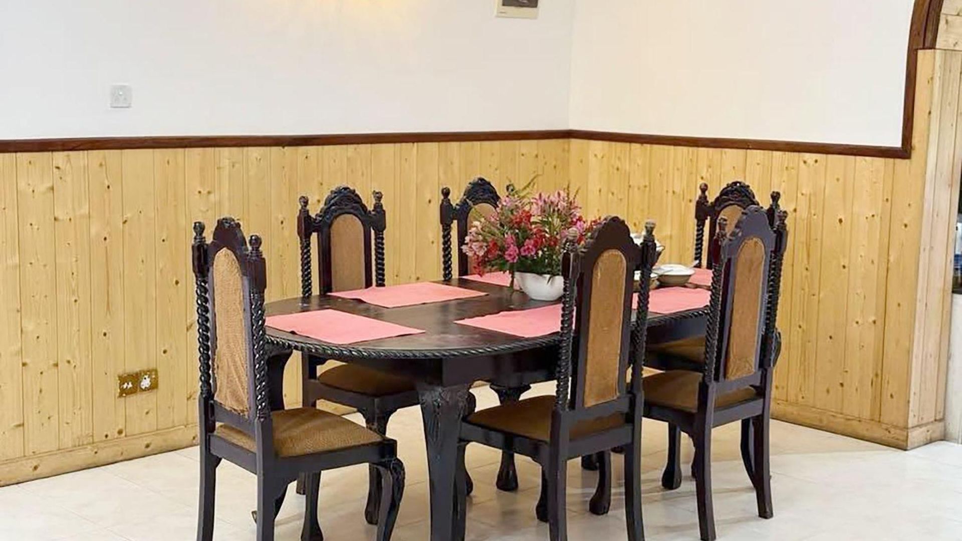 The Ritz Nuwaraeliya Guest house Nuwara Eliya