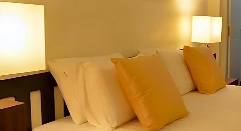 26. Loversleap 3* Nuwara Eliya