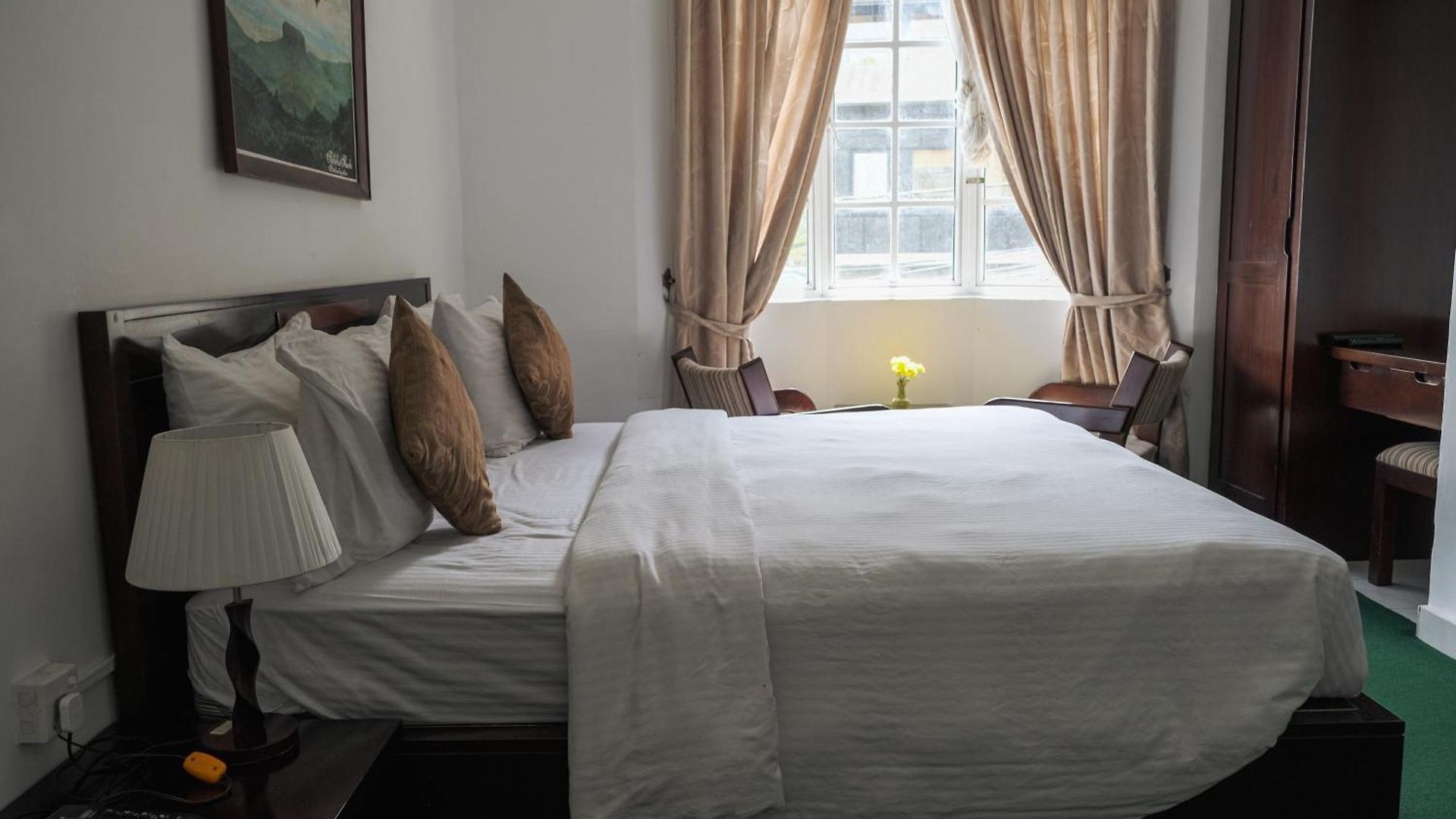 The Rock Hotel Nuwara Eliya