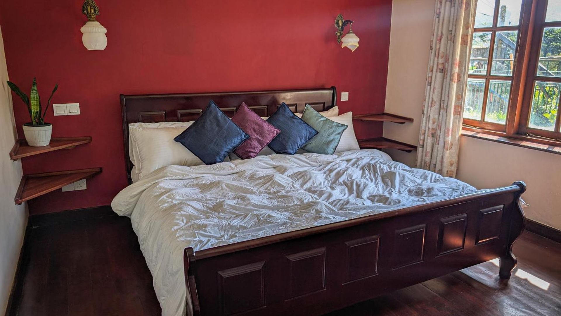 Royal Wattles Boutique Homestay *