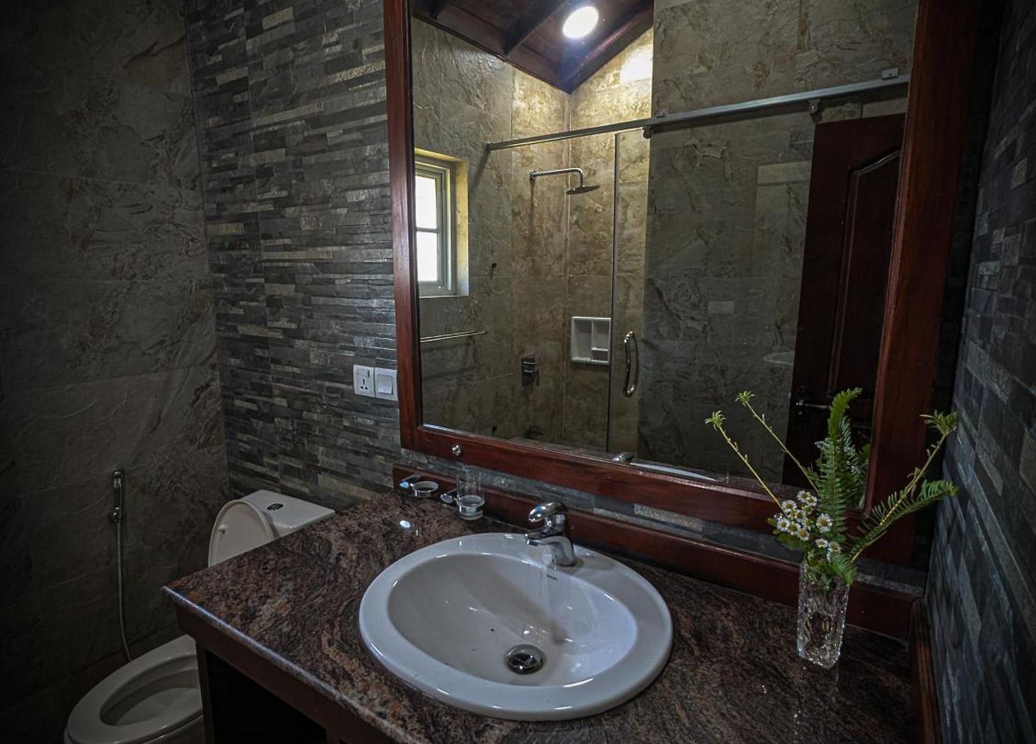 Homestay Royal Wattles Boutique Nuwara Eliya