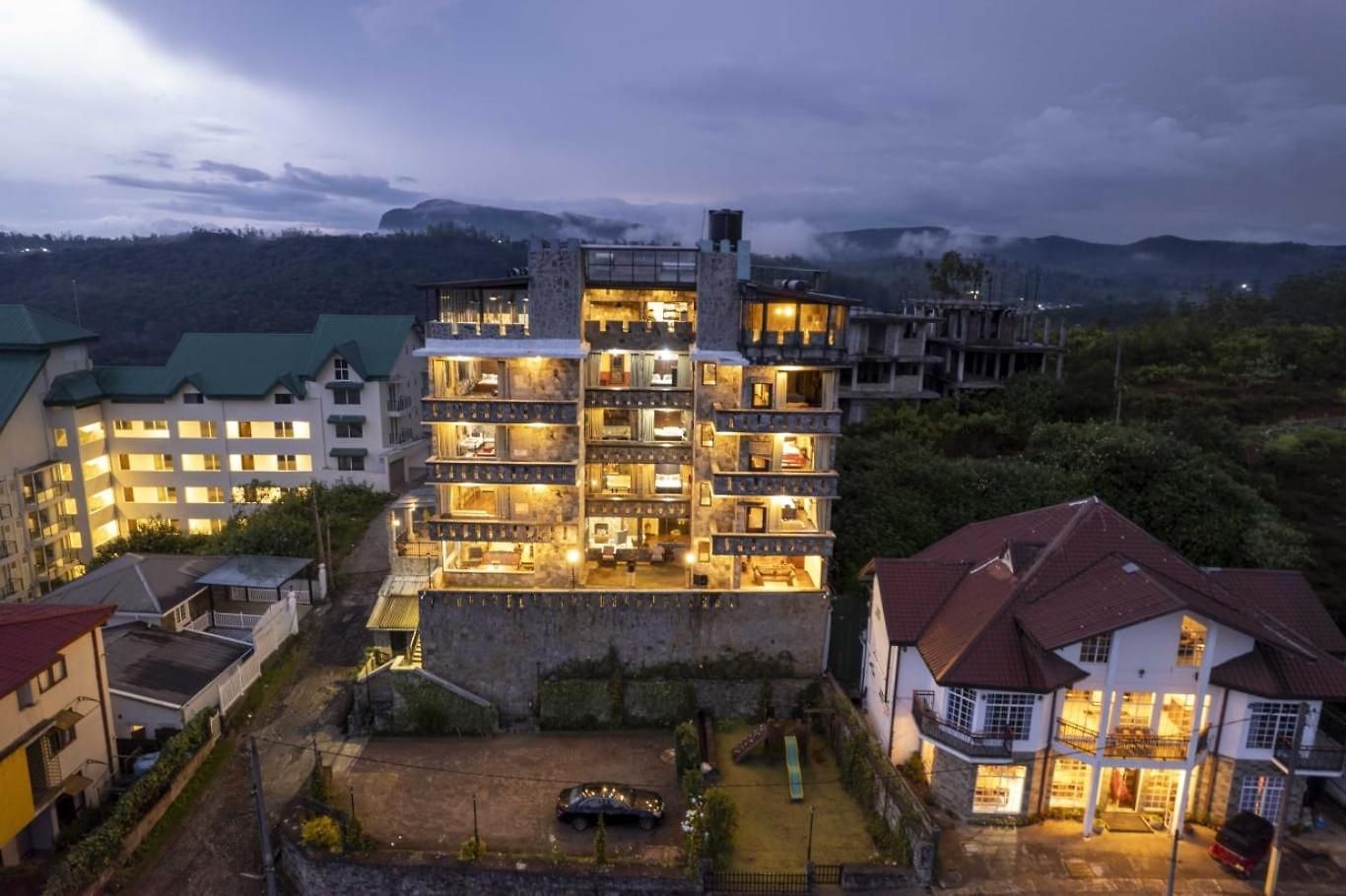 Windshire Hotel