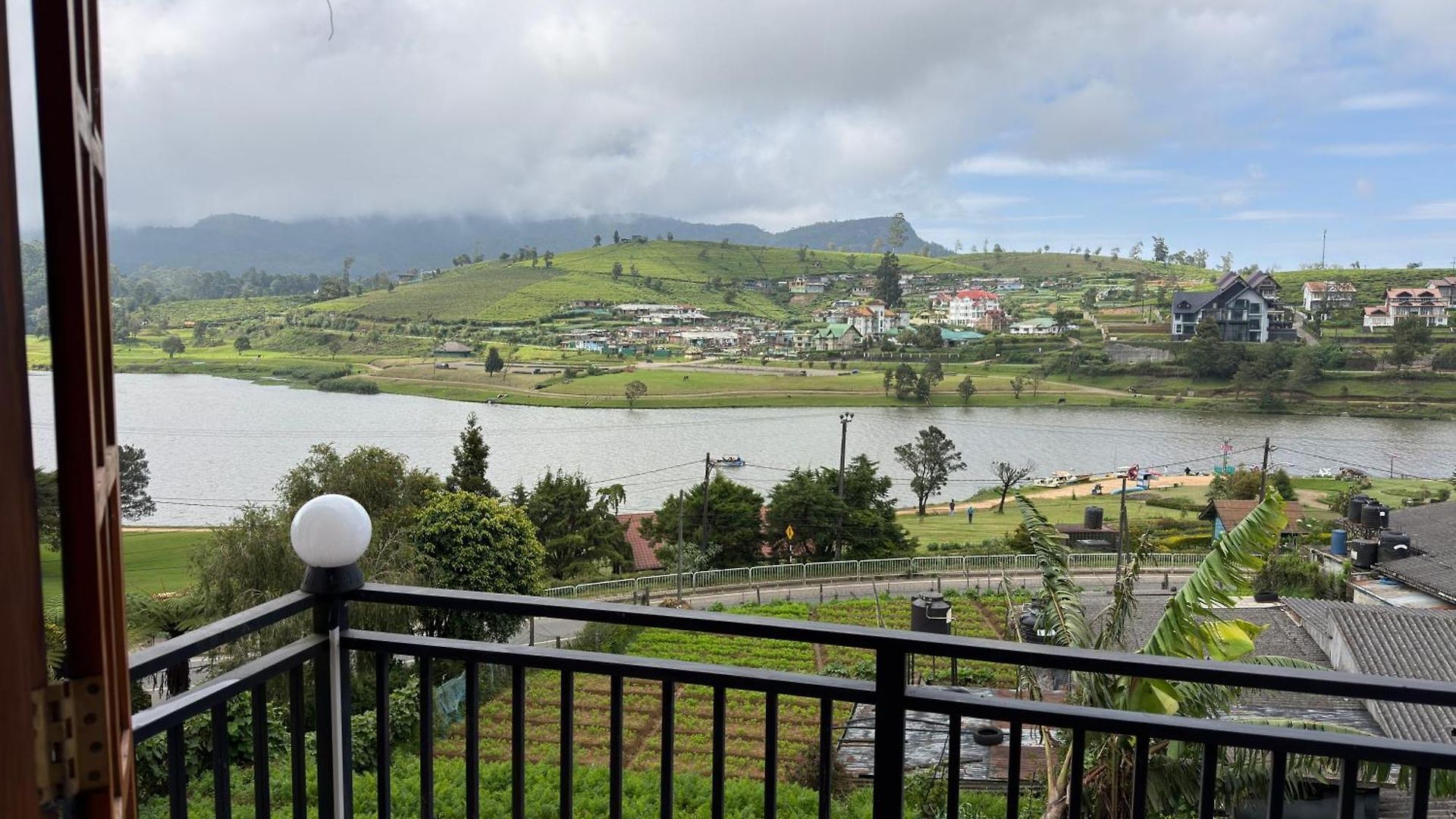 Creek View Hotel