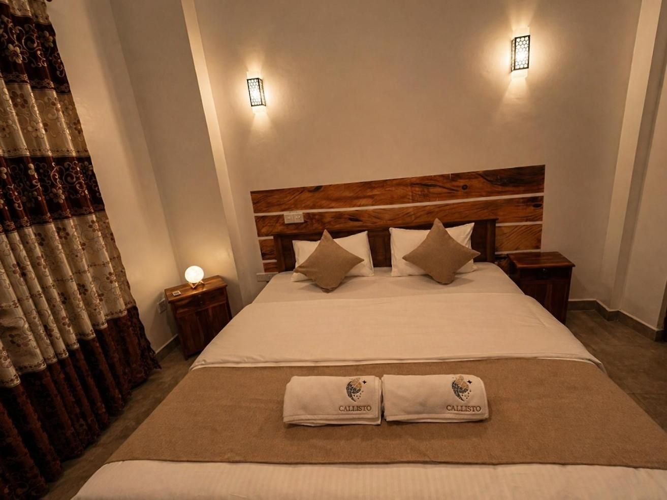 Callisto Hotel