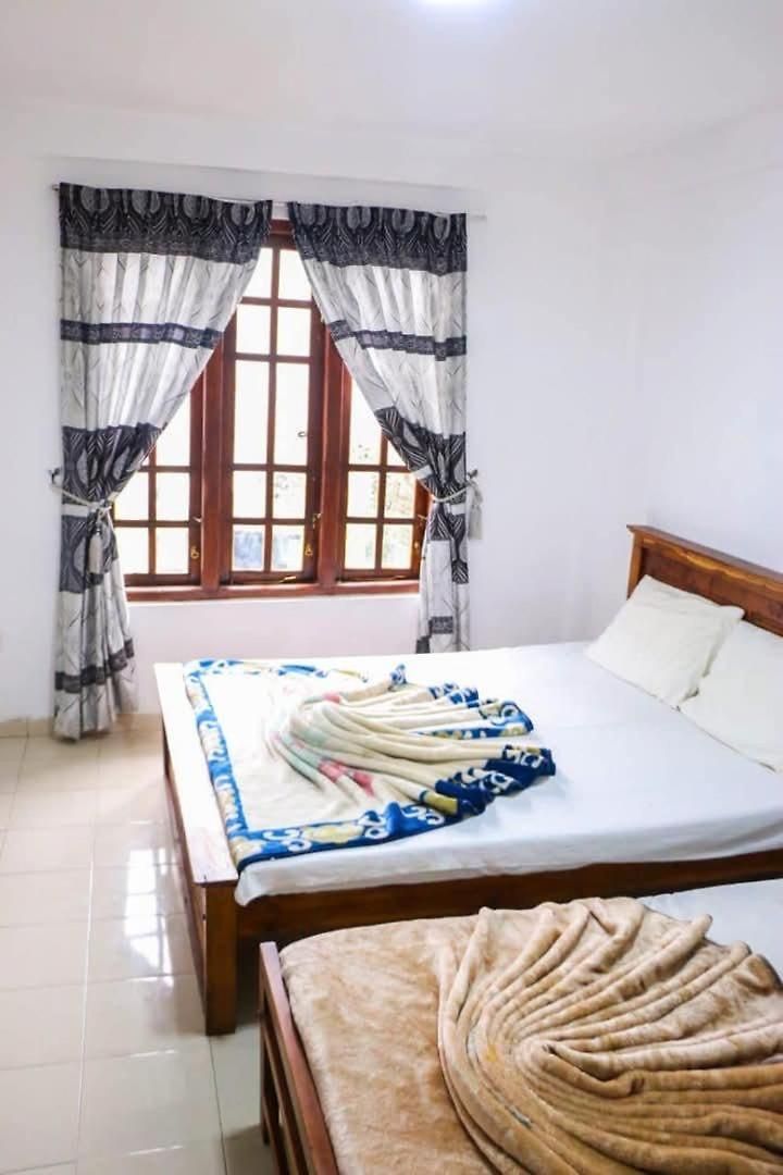 Villa Take Me Tours Nuwara Eliya