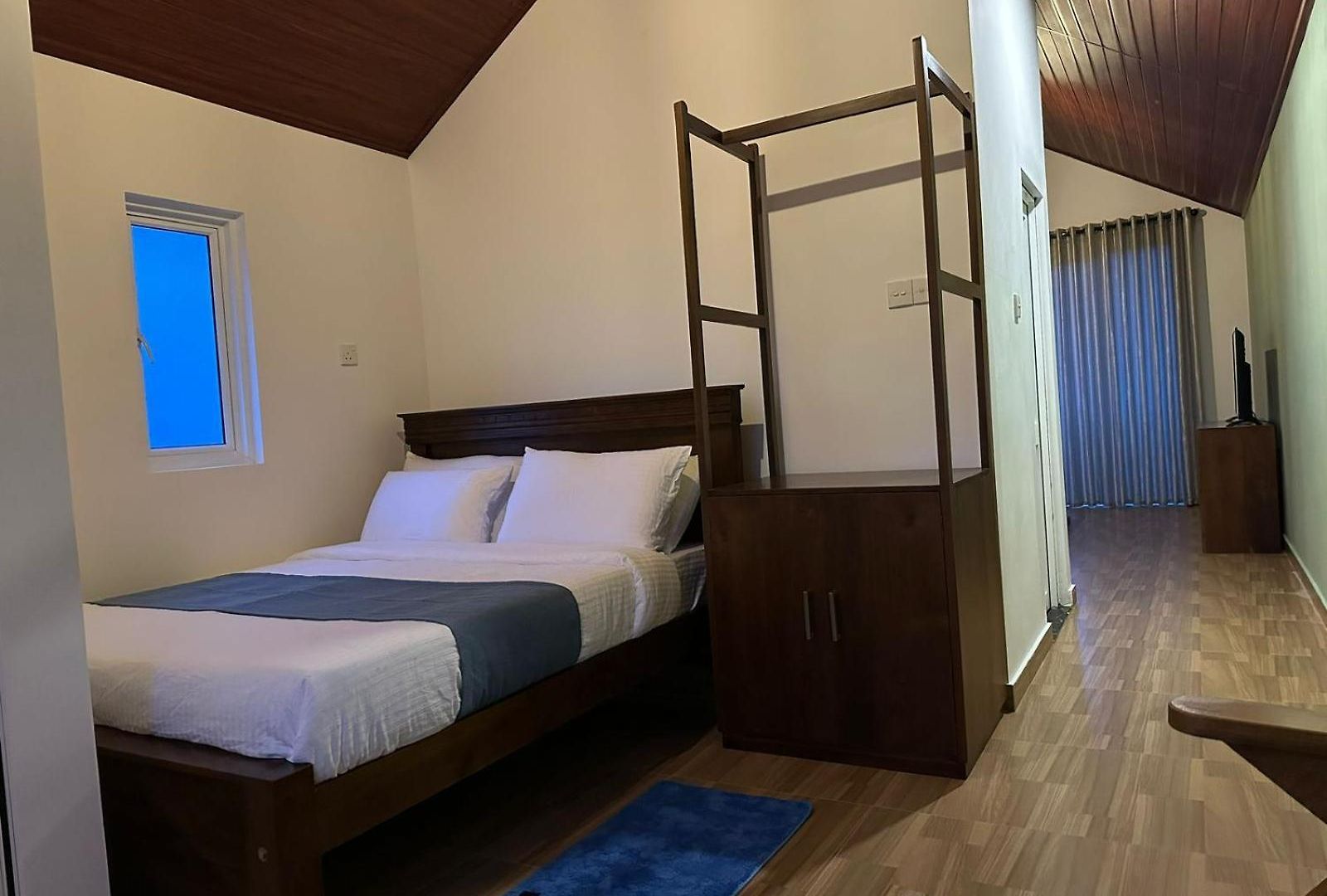Hotel Ssr Wasana -