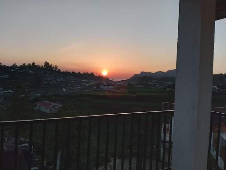 Sunsky Family Nuwara Eliya