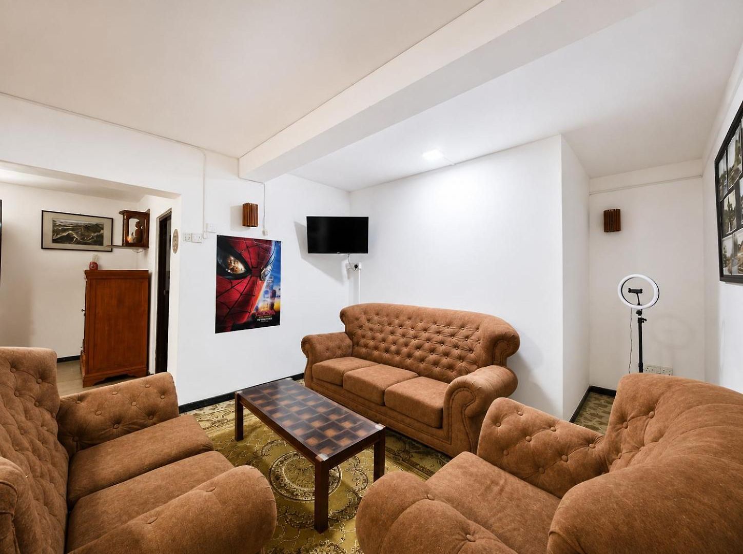 Guest house Rudhras *