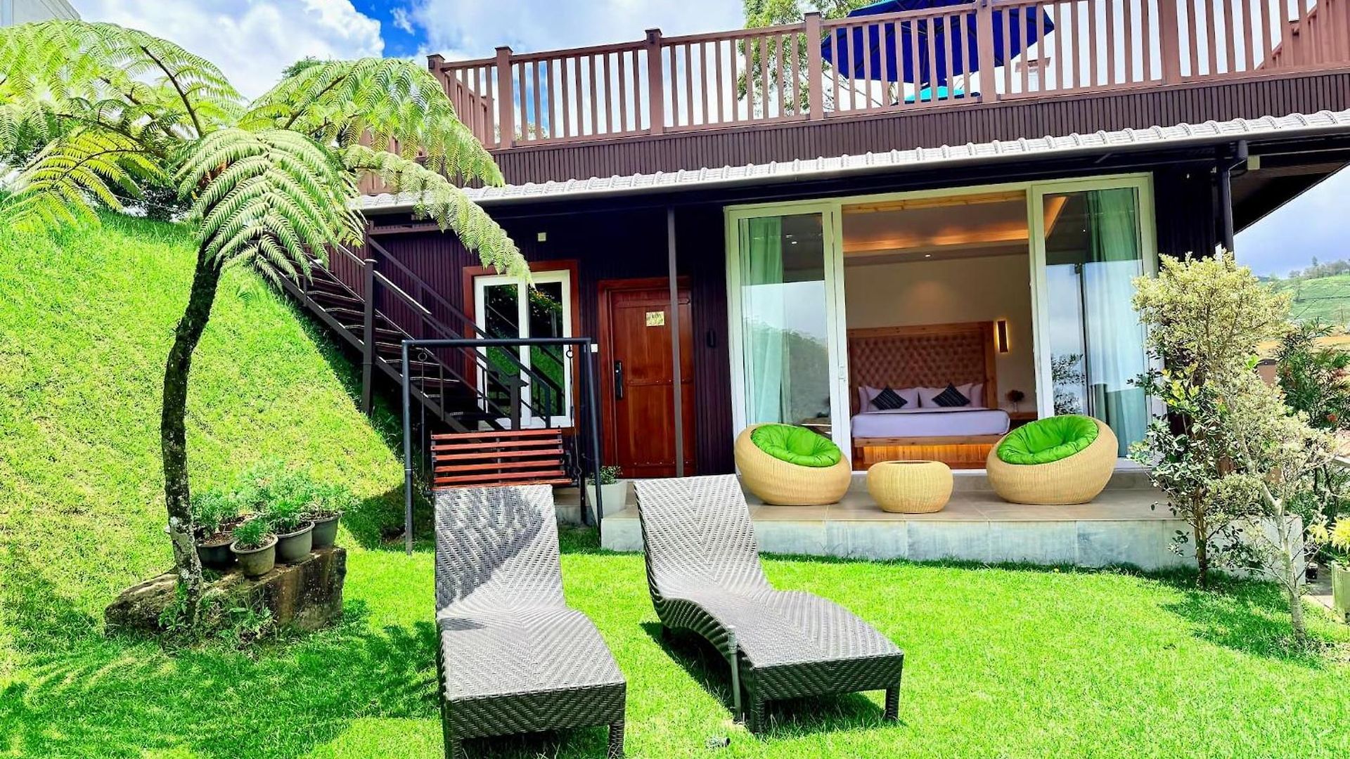 Hilldale Retreat 4*