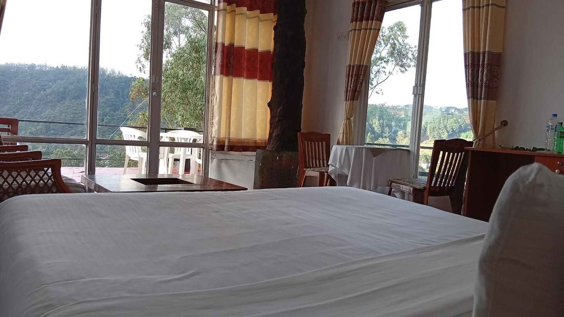 Woods Hut * Nuwara Eliya