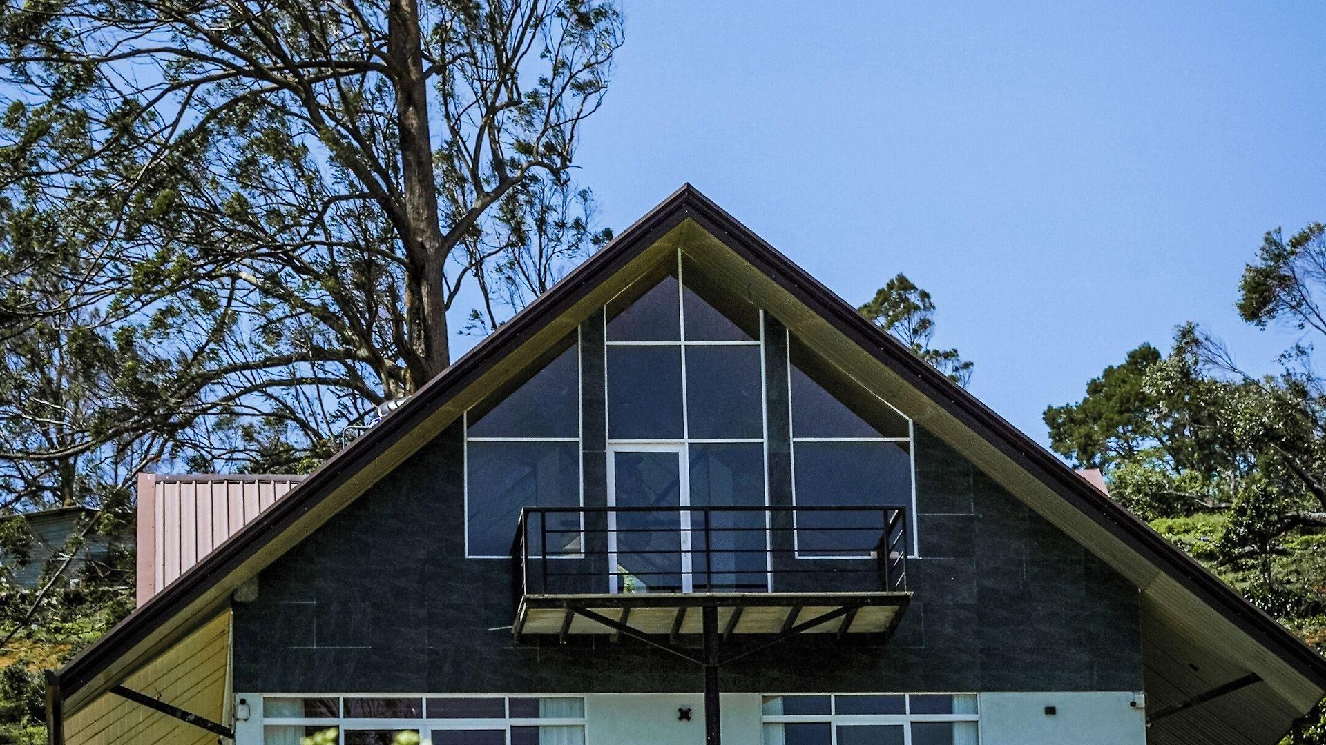 Guest house Clouds 1939 By Wimsons