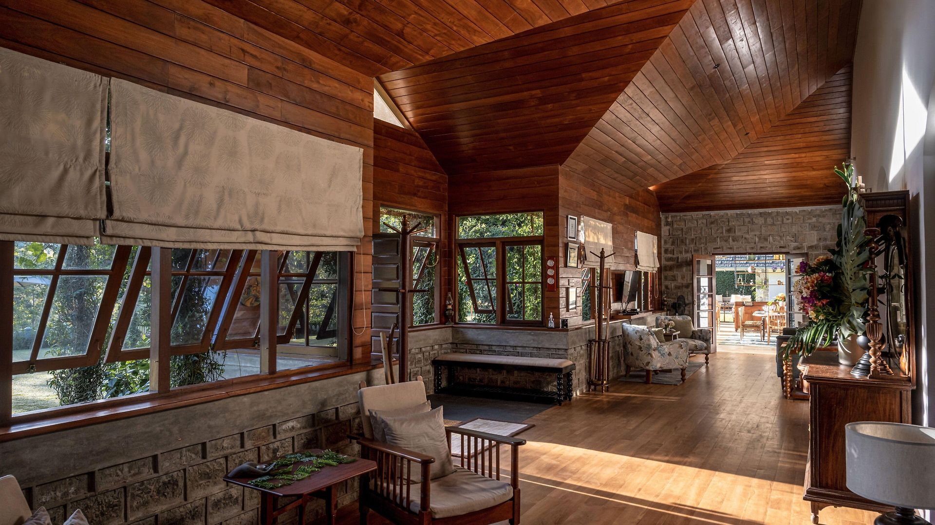 Stafford Bungalow - Exclusive Luxury Within A Private Tea Estate *