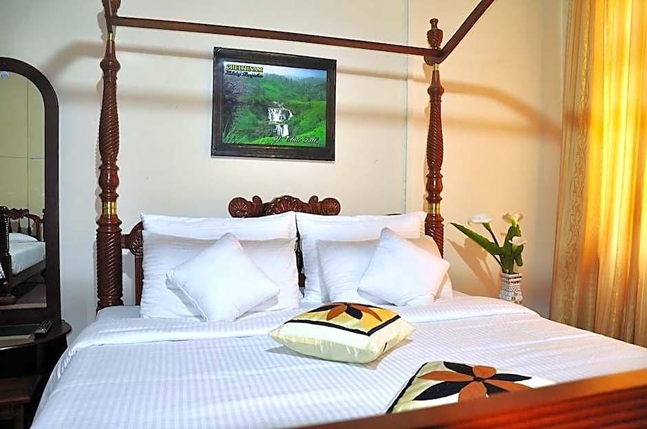 Chelthnam Hotel