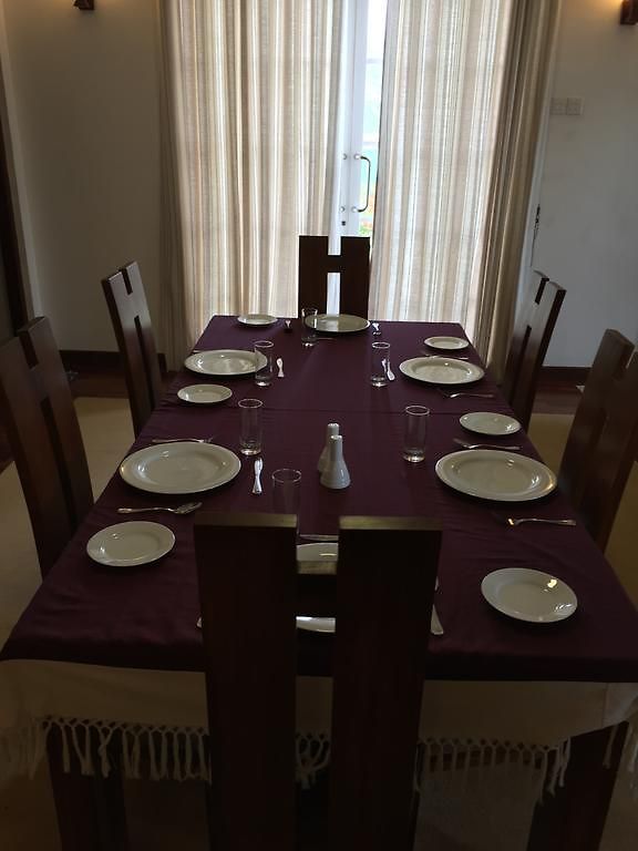 Lake View Bungalow - Nuwara Eliya Guest house 3*
