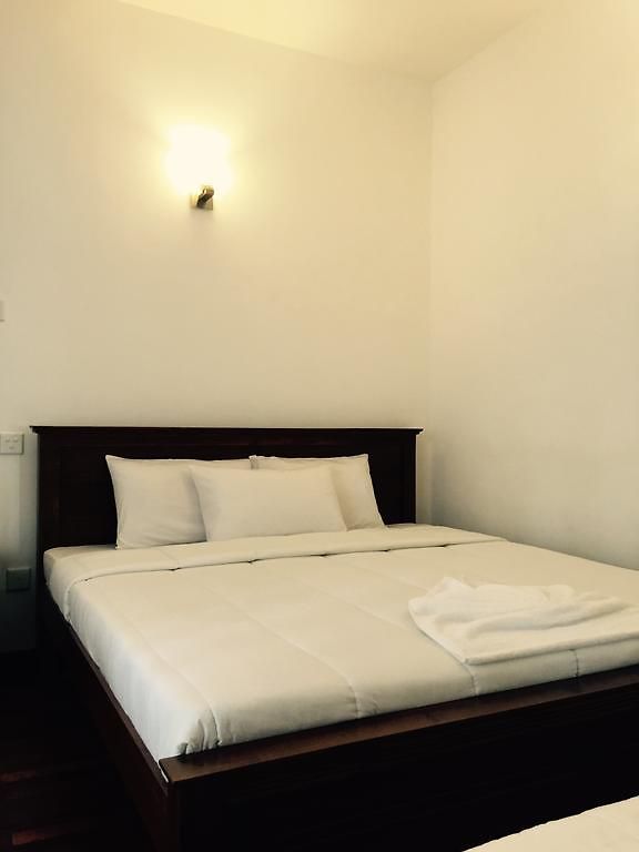 Lake View Bungalow - Nuwara Eliya