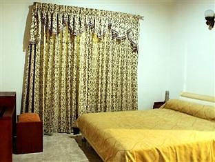 Blackpool Bungalow 2*