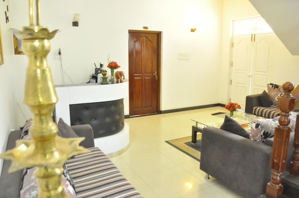 Hotel Inroma 3*