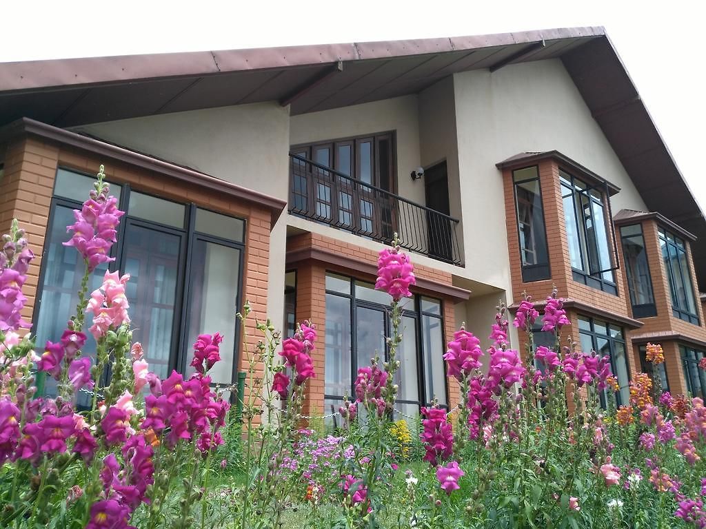 Lake View Holiday Resort