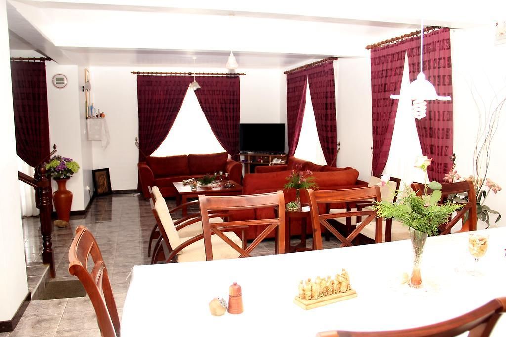 Perera Homestay *