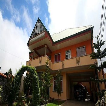 American Star Hotel- Nuwaraeliya Hotel Nuwara Eliya