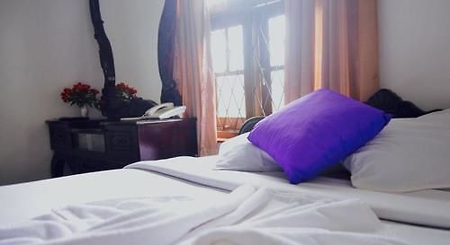 Champ Guest house 2*
