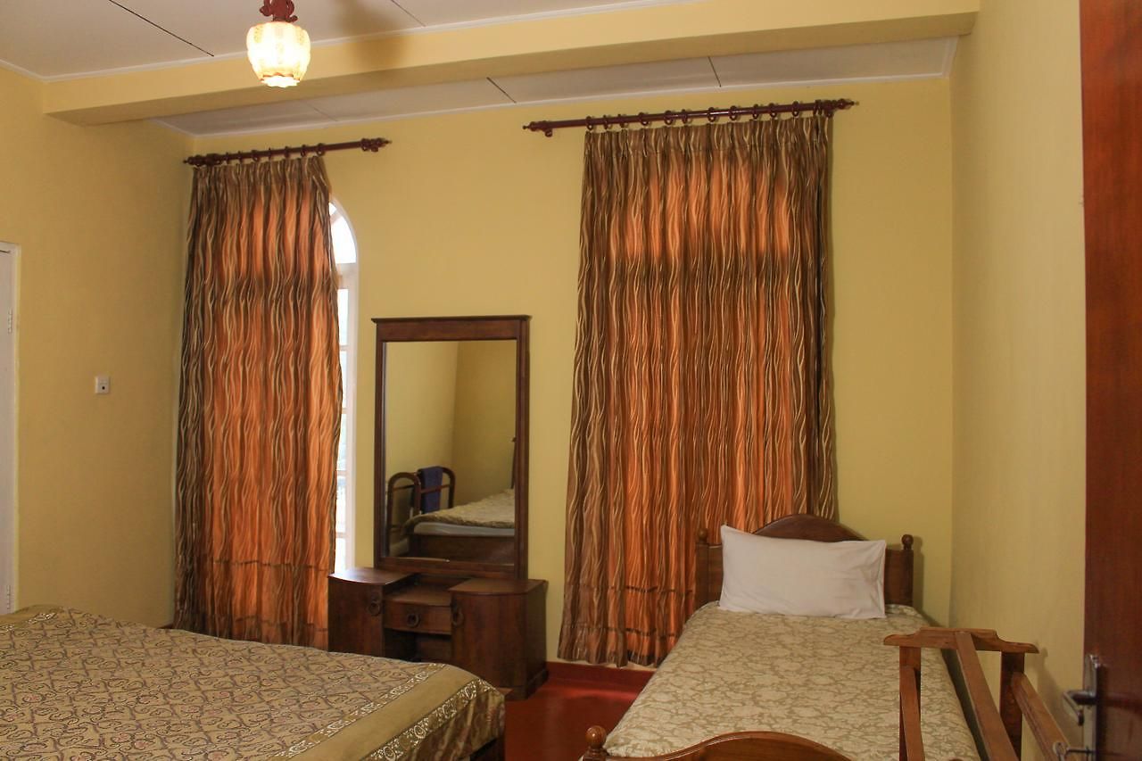 Inn Hill View Bungalow Nuwara Eliya