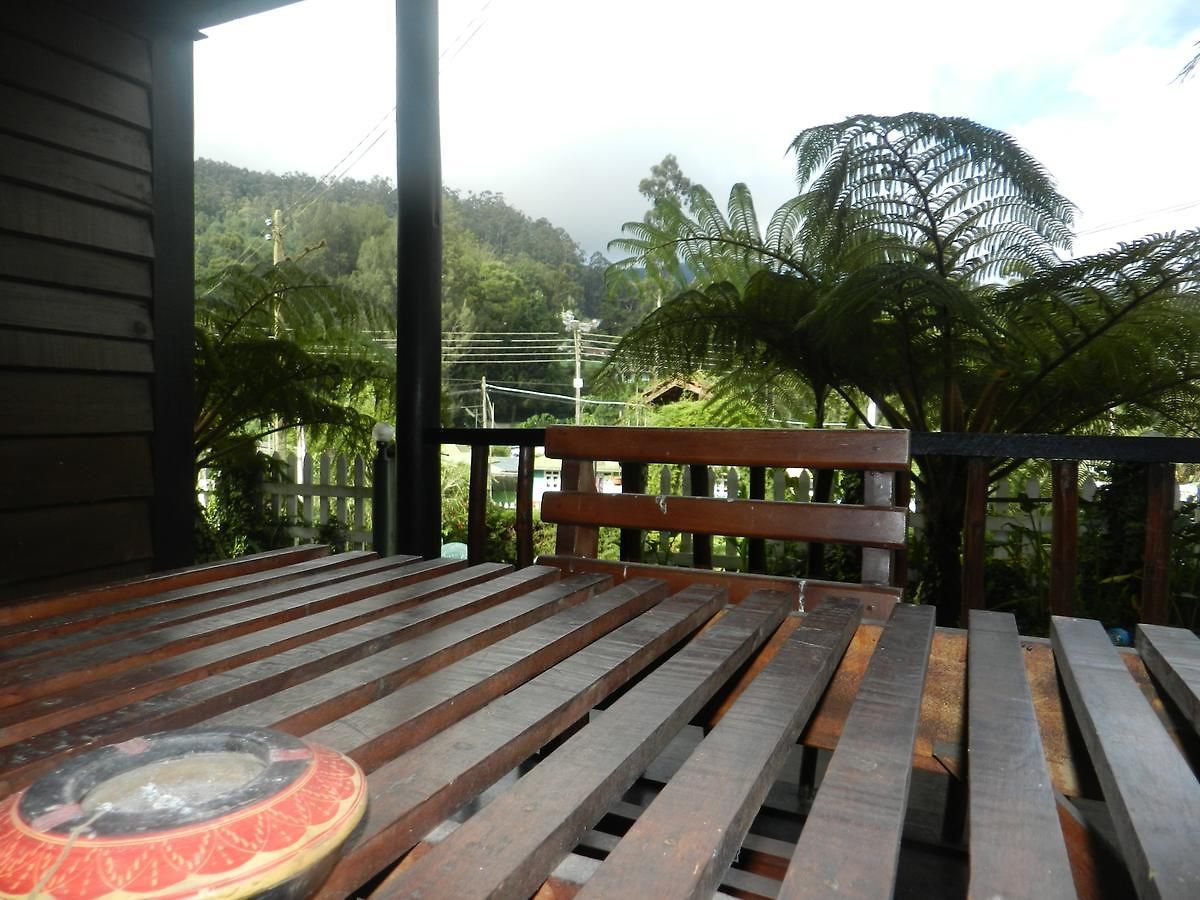 Eeescart Nuwaraeliya Hotel Nuwara Eliya
