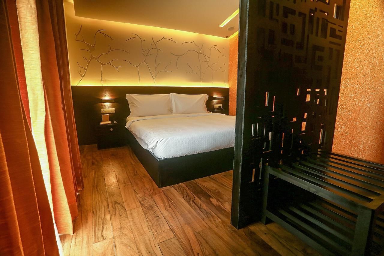 Hotel Horton Towers And