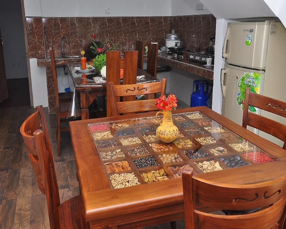 Moonplains Hemaya Bungalow Hotel