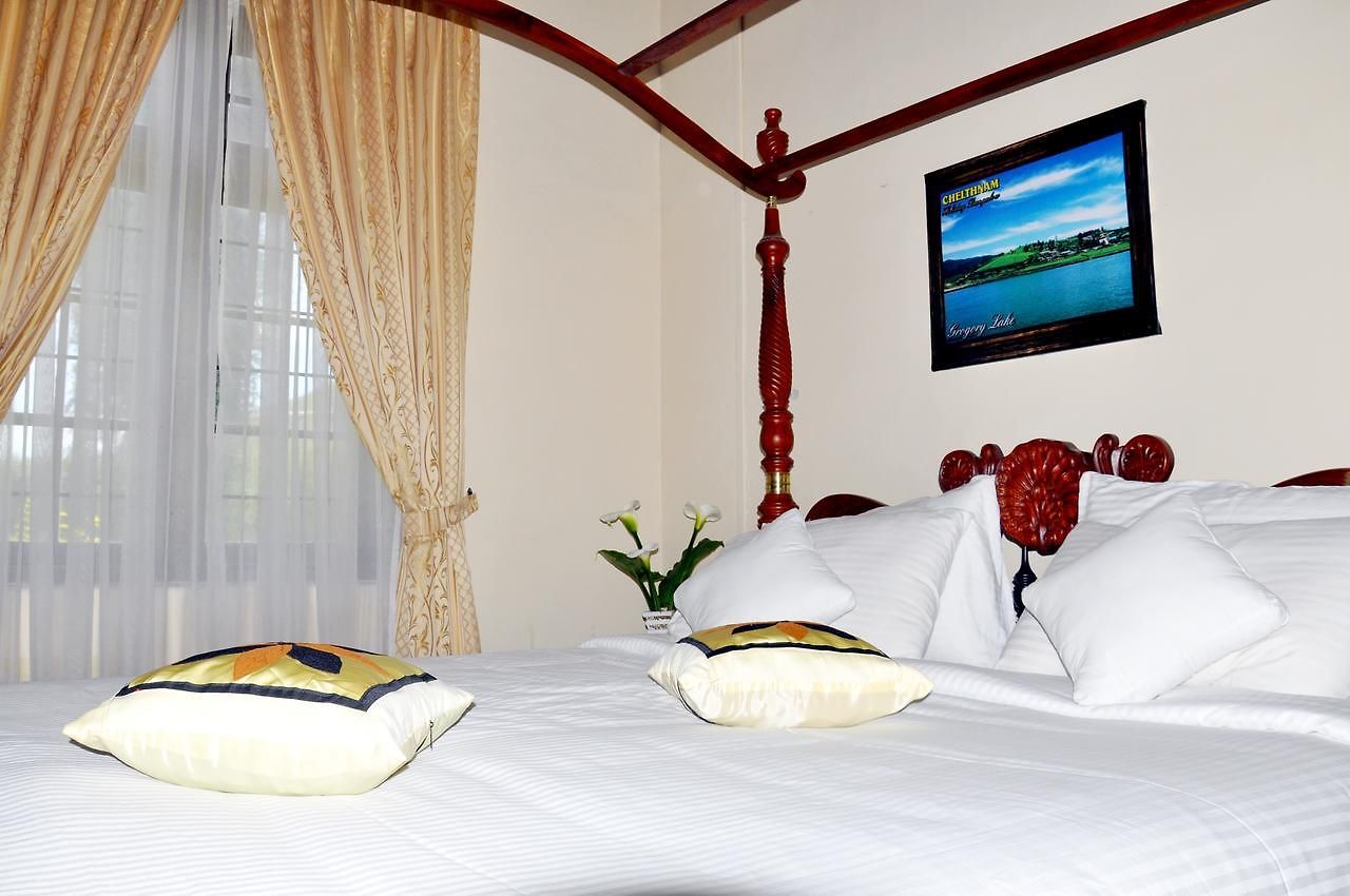 Hotel Chelthnam 2*