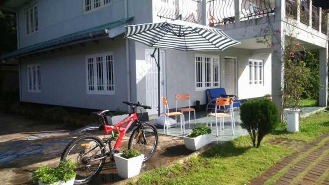 Hostel Hi Lanka *