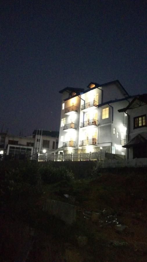 Regal Rose Luxury * Nuwara Eliya