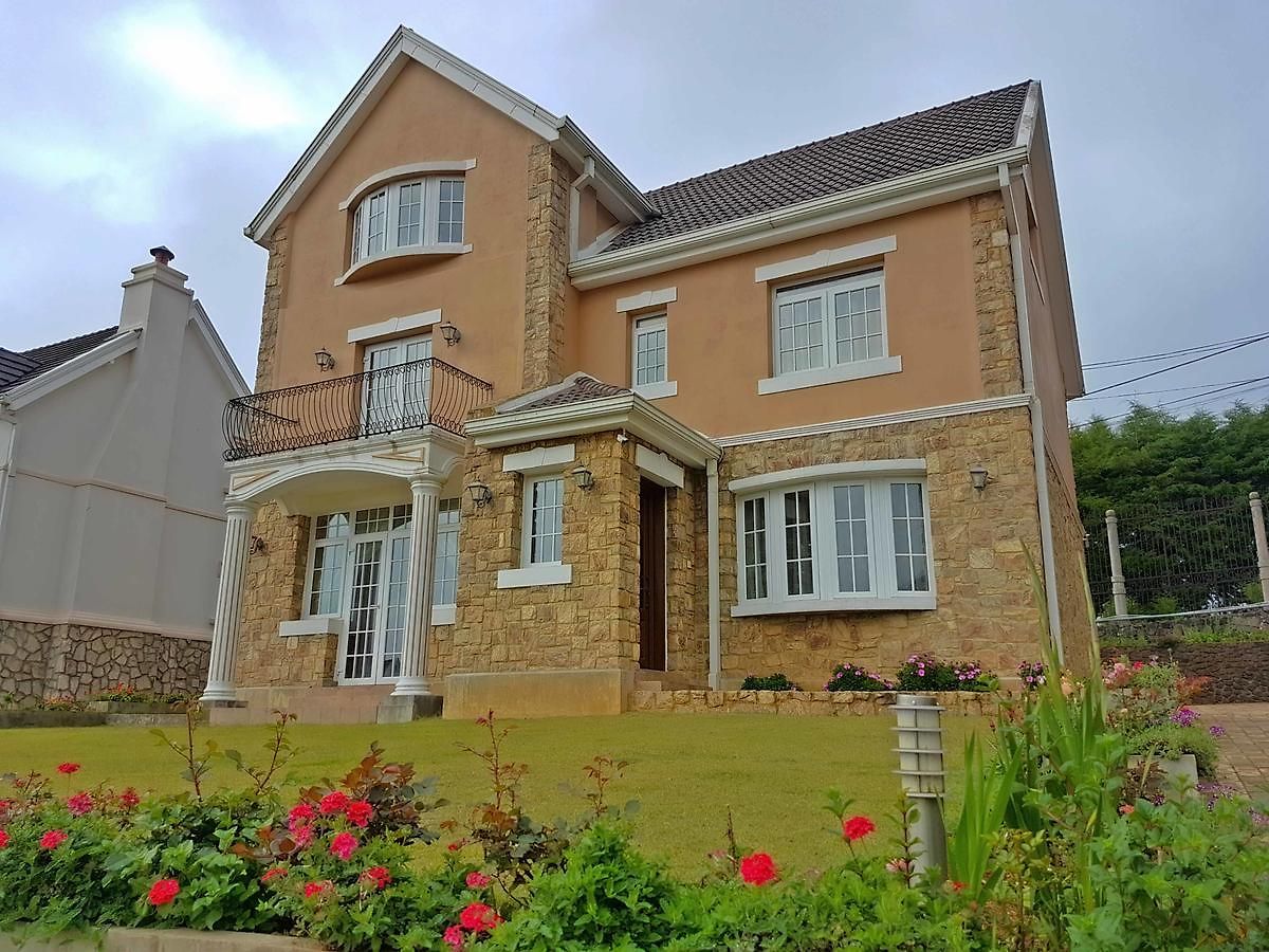 Villa Cheltenham - Little England