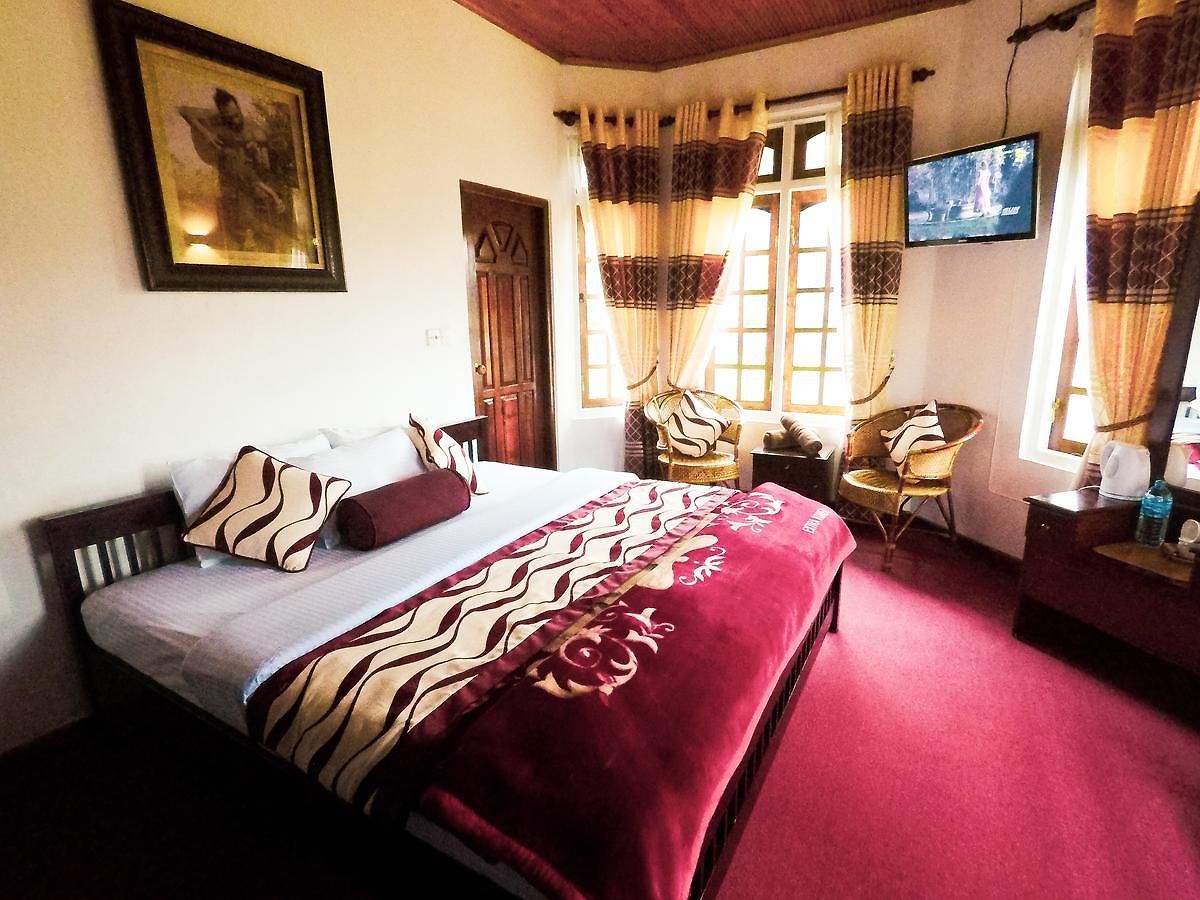 Hills Rest 3* Nuwara Eliya