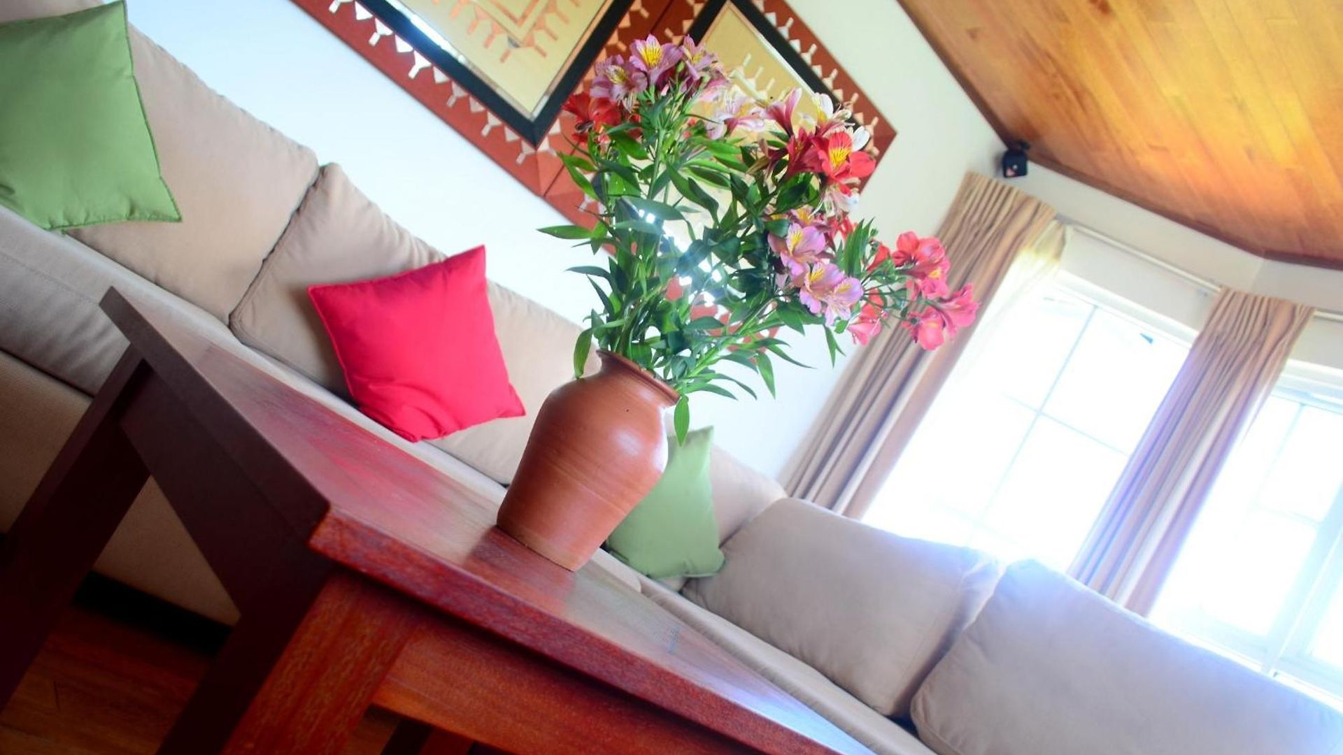 Spring Acre Villa *
