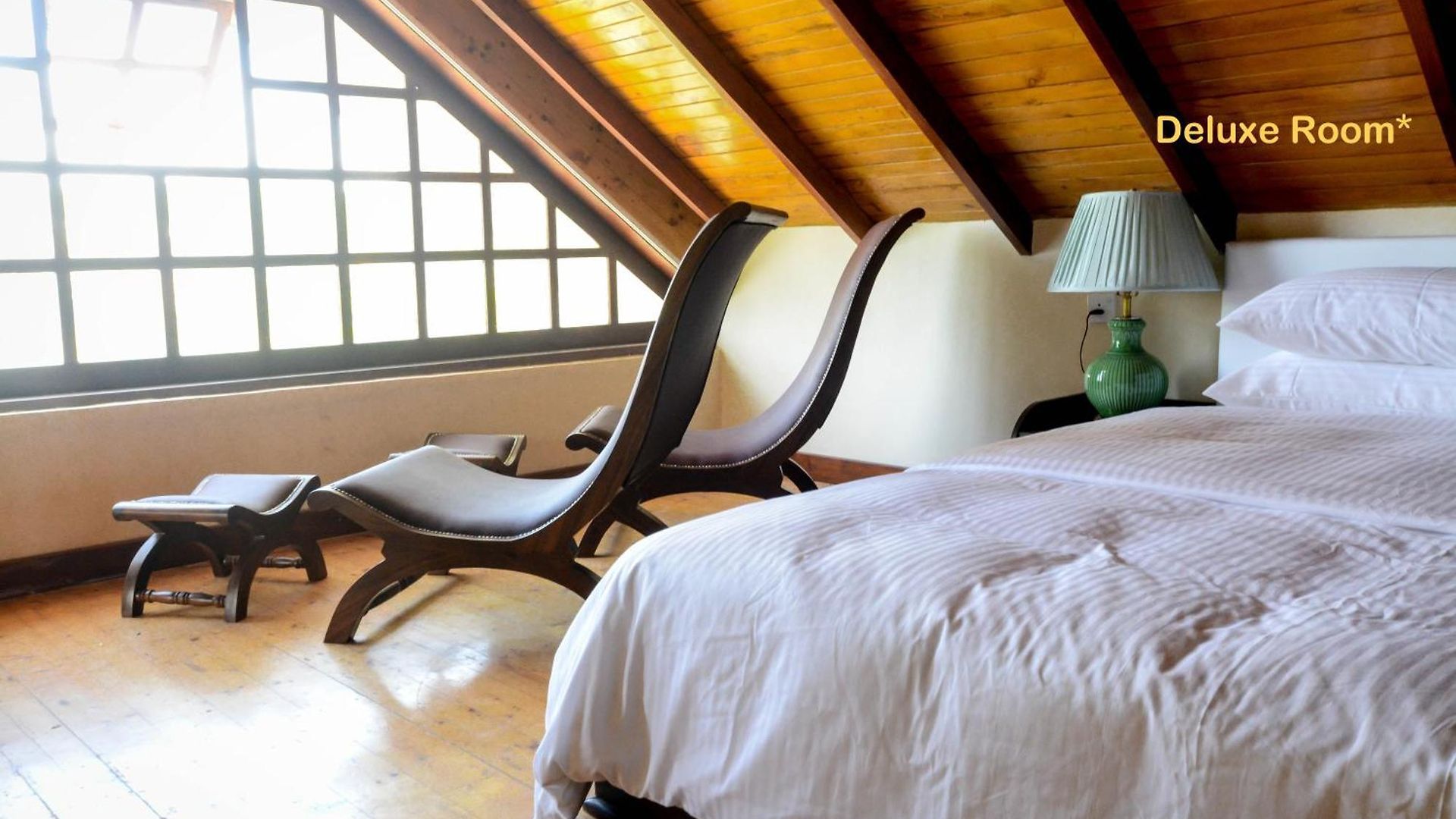 Villa Tea Fields - Free Breakfast, Just 4Km From City, Near Lake Gregory Nuwara Eliya