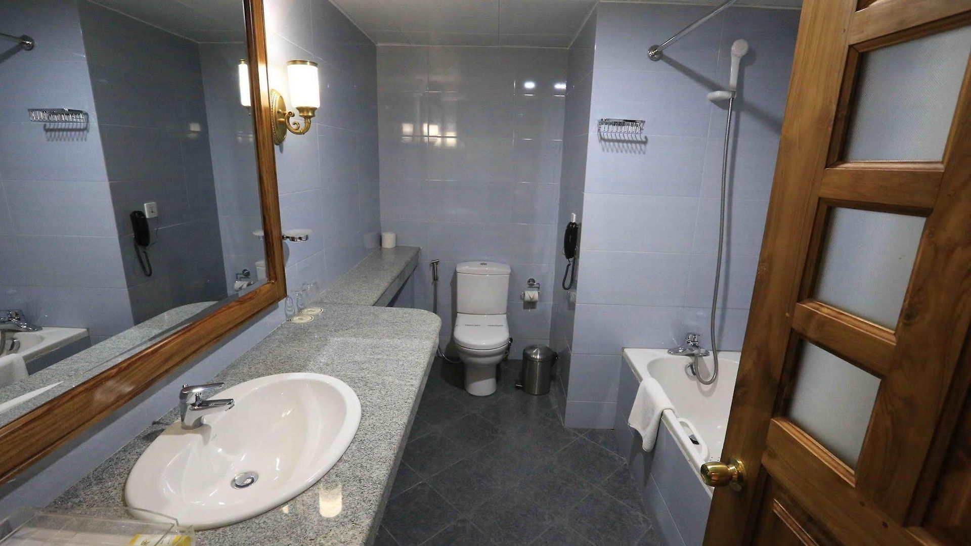 Hotel Araliya Hills - Where Historic Charm Mingles With Natural Beauty