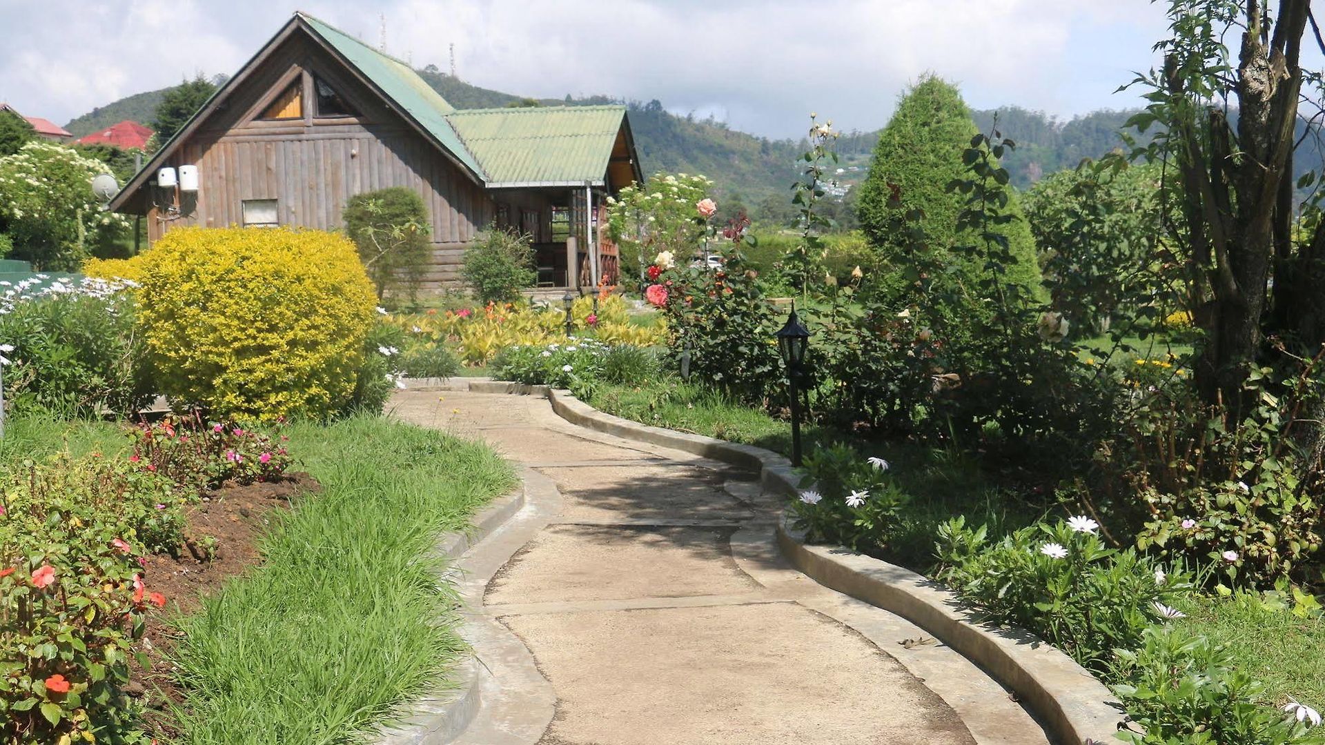 Calamander Gregory Hotel Nuwara Eliya