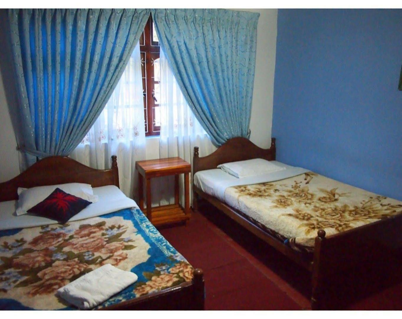 Vista Royal Guest