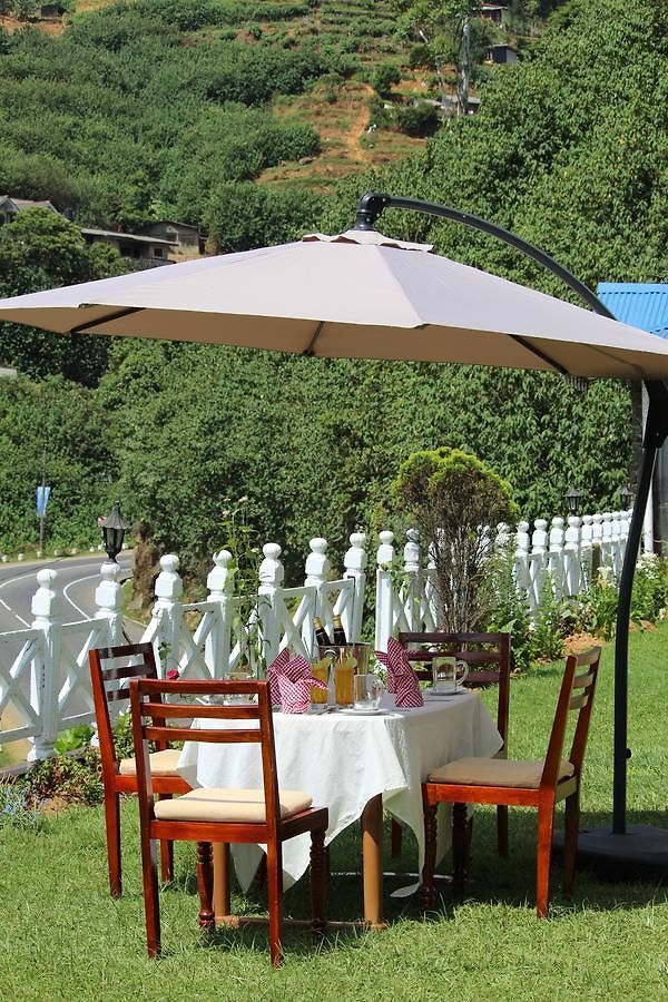 Hotel Silver Falls -