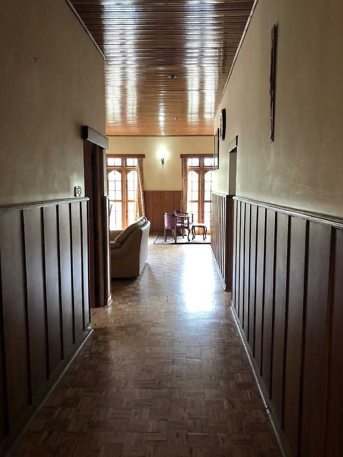Hotel Royal Garden Nuwara Eliya