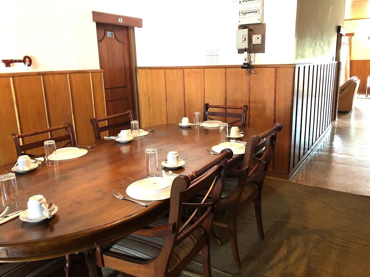 Hotel Royal Garden Nuwara Eliya
