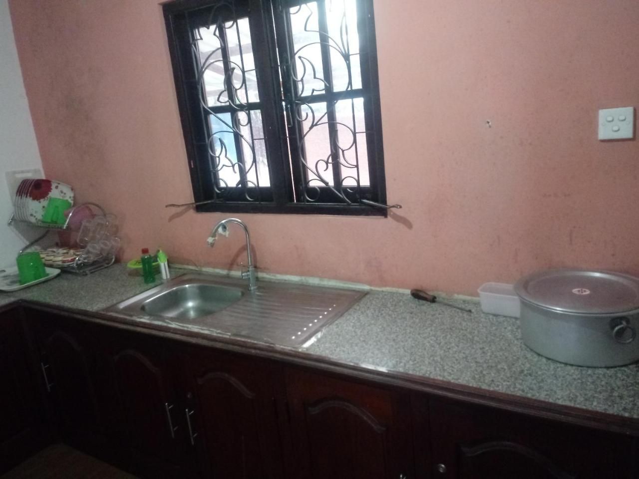 Guest house Salsburry Holiday