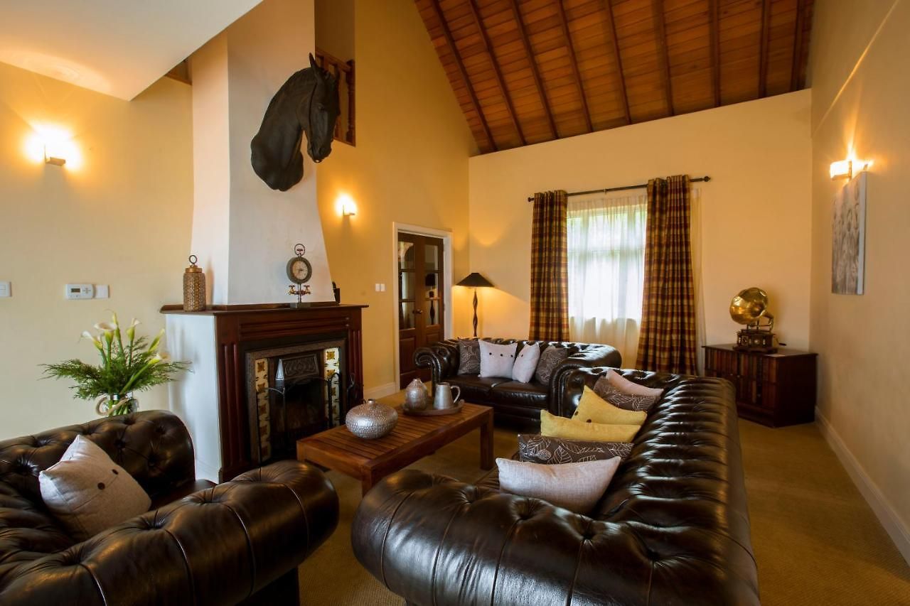 Little England By Celeste Hotel 4*