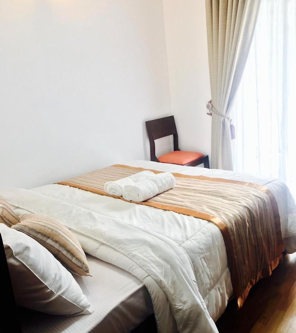 Apartment Shangri-la *