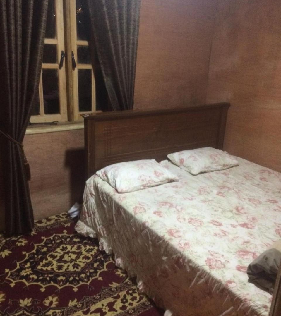 Bed & Breakfast Wood Cabana *