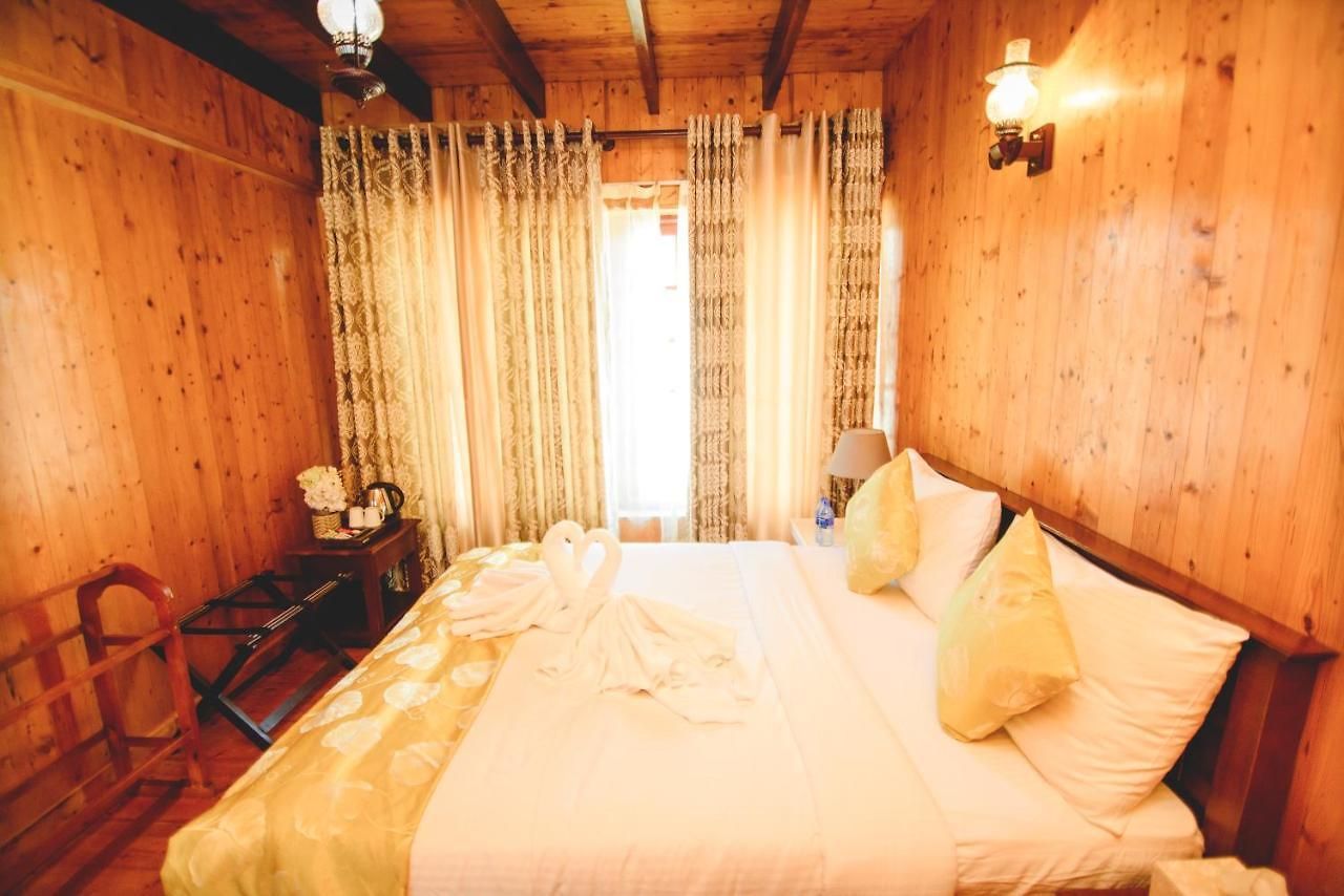 Hotel Sarah 3*