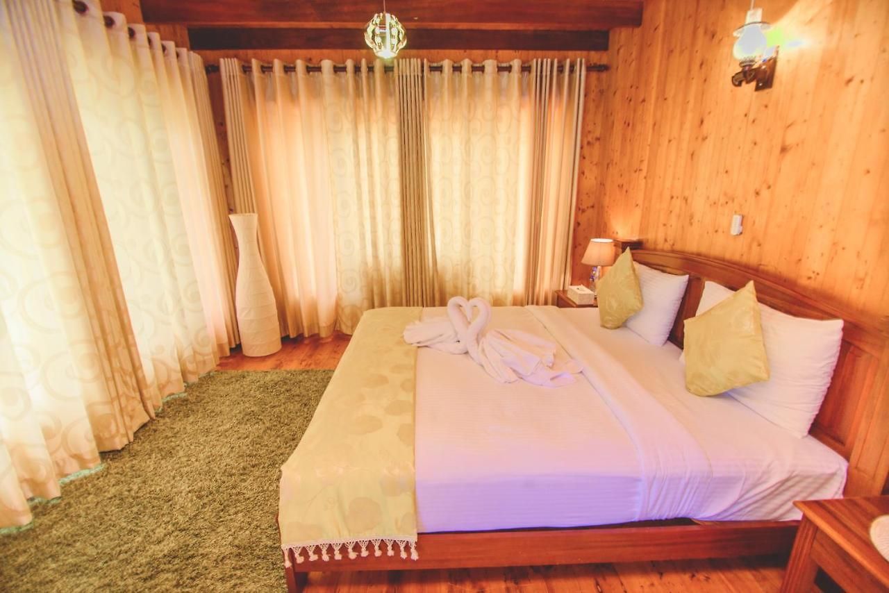 Sarah Hotel 3*