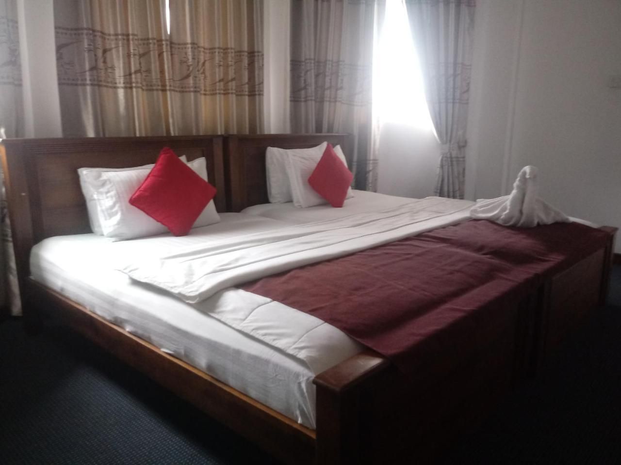 Hotel V & V Holiday Bungalow Nuwara Eliya