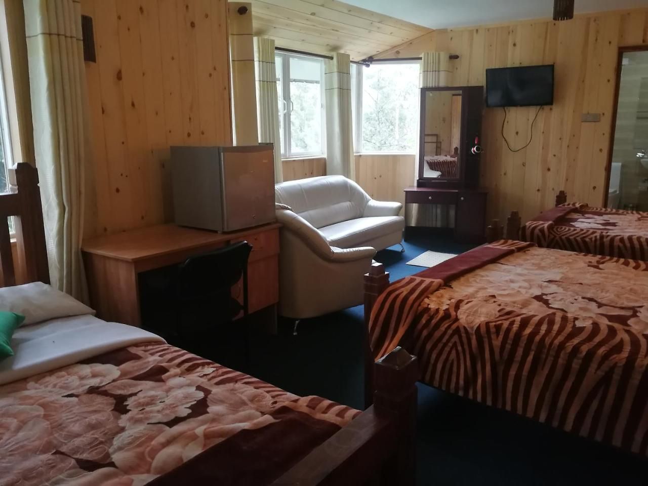 Guest house New Tour *